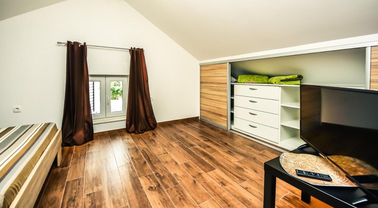 Villa Tara Zadar Bagian luar foto