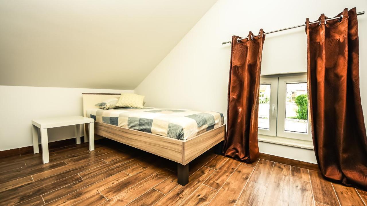 Villa Tara Zadar Bagian luar foto